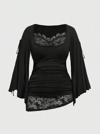 Goth تي شيرت نسائية بياقة مستديرة وأكمام خفيفة على شكل خفاش مع تطريز دانتيل