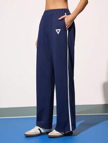 CourtClass Sweat-shirt-shirt décontracté pour femmes avec rayures latérales contrastées, pantalon de sport ample avec poches, convient pour le sport, le tennis, le port quotidien. Pantalon de tennis, pantalon de gym, pantalon de sport, pantalon de golf, pantalon de jogging, pantalon de jogging à jambes larges, pantalon d'athlétisme pour femmes - Bleu marine - Voir 8