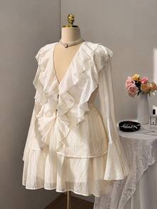 Sweetra 大码荷叶边喇叭袖优雅两件套 - 杏色 - 查看 1