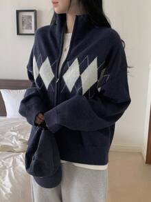 DAZY 撞色复古菱形拉链宽松休闲街头风格针织开衫，适合冬季女士