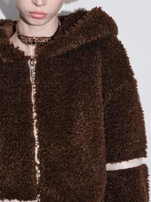 ROMWE Avant 两件套 Y2K Baddie Kawaii 兔耳朵宽松保暖蓬松夹克和短裤套装 - 咖啡棕 - 查看 2