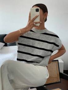 SHEIN Frenchy 大码女式休闲简约黑灰条纹圆领针织毛衣、套头衫，秋冬 - 灰色 - 查看 4