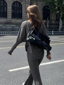 DAZY مجموعة ملابس علوية كنزة فضفاضة بأكمام خفاش وبنطلون واسع 2 قطعة، خريفية - رمادي - مشاهدة 2