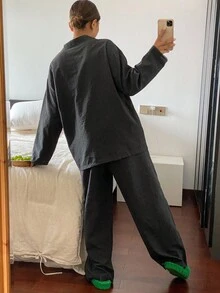 Livesso 极简条纹半扣荷叶边家居服套装，舒适保暖，秋冬睡衣 - 黑色 - 查看 2