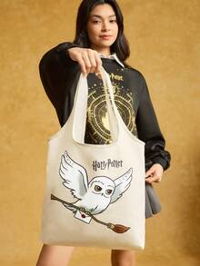 HARRY POTTER X SHEIN 1个可爱卡通图案印花手提袋，带口袋，1个隔层，大容量，适合上学和通勤，男女通用，适合学生，可装A4纸张、轻薄笔记本电脑等。 - 杏色 - 查看 3