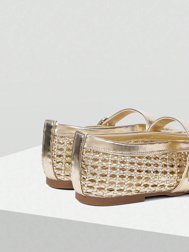 SPRING AND SUMMER NEW FRENCH GOLD FASHION RETRO HOLLOW WOVEN FISHING NET SHOES WOMEN'S WORD WITH BALLET SHOES SQUARE TOE FLAT BOTTOM MARY JANE LIGHT, COMFORTABLE AND VERSATILE, BREATHABLE AND WEAR-RESISTANT, DOES NOT HURT THE FEET, CASUAL ELEGANT, HIGH-END BEACH SHOES SPRING SHOES