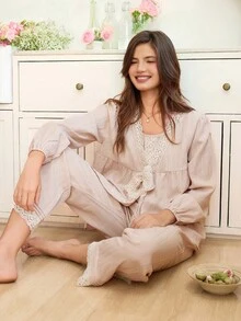 Snug Reverie Contrast Trim Collar Tie Bow Decor Long Sleeve & Pants Women Pajama Set, Fall Clothes - Baby Pink - View 4