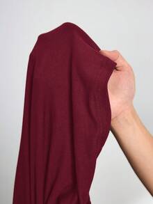 SHEIN Essnce 大码女装秋季女装新款时尚休闲通勤商务女装优雅纯色针织黑色T恤长袖上衣，露肩T恤曲线上衣长袖女上衣 - 酒紅色 - 查看 7