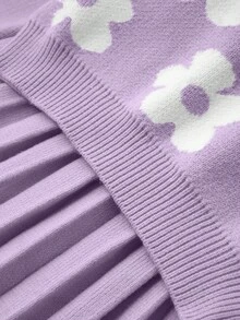 SHEIN 少女甜美百搭圆领蓝色毛衣搭配碎花百褶裙，适合居家、外出、派对、返校季等秋冬季穿着。 - 紫色 - 查看 5