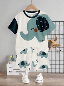 SHEIN 2件套儿童卡通大象印花休闲圆领短袖T恤和短裤套装，适合夏季