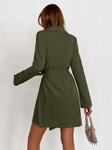 EURMUSE 简约纯色长袖腰系带连衣裙，适合商务/通勤 - 軍綠色 - 查看 2