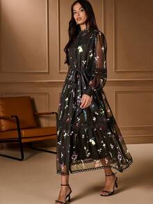 Lilora Elegantes und schickes, urbanes, lässiges Kleid mit transparentem Kragen, Spitze, Patchwork, Knopfleiste, Blumenmuster und Laternenärmeln für Damen, Herbst/Winter, Cut-Out - Schwarz - Übersicht 6