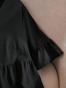 EMERY ROSE 大码夏季乡村纯色 V 领荷叶边下摆休闲衬衫，夏季 - 黑色 - 查看 7