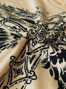 Whyspr Grunge Punk Halloween V-Neck Punk Print Rhinestone Embellished Tight Crop Top - Light Yellow - View 7