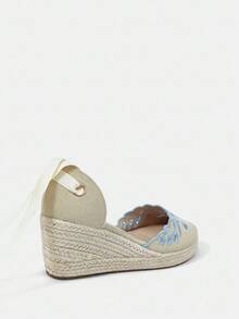 Styleloop 时尚百搭刺绣坡跟鞋，适合万圣节、圣诞节、派对、音乐节、秋季