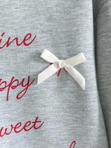 Playful Pals 2 件套年轻女孩运动衫 + 格子不对称下摆裙套装，圆领长袖套头衫，蝴蝶结和字母印花，松紧腰迷你裙，休闲装，时尚可爱，适合日常穿着，秋季新品 - 彩色 - 查看 5