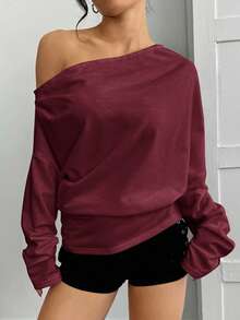 SHEIN EZwear Áo nỉ hở vai tay dài cổ lệch dành cho nữ, màu đỏ tía, thời trang thường ngày cho mùa tựu trường Thu/Đông - Màu Đỏ Sâu - Xem 4