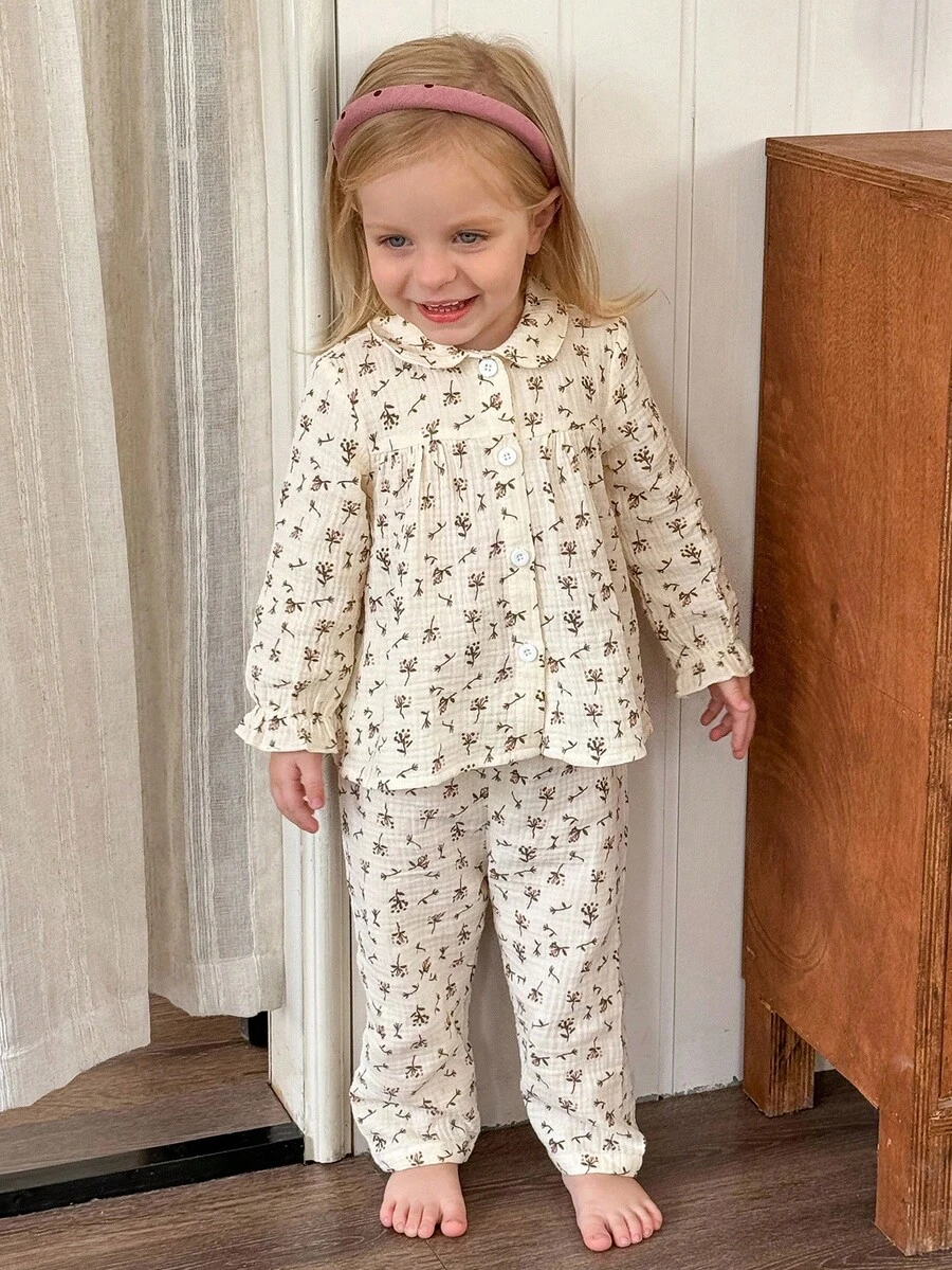 SHEIN Playful Pals 2 pezzi Set di maglietta a maniche lunghe con colletto a volant e stampa floreale e pantaloni per bambine, adatto per autunno/inverno, da indossare in casa o all'aperto - Albicocca - Visualizzare 1