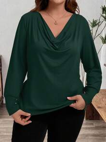 SHEIN Clasi Plus Size Elegant Versatile Solid Color Scoop Neck T-Shirt - Dark Green - View 4