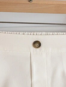 Franclia Plus Size Women Solid Color High Waist Pleated Loose Wide Leg Casual Shorts - White - View 3