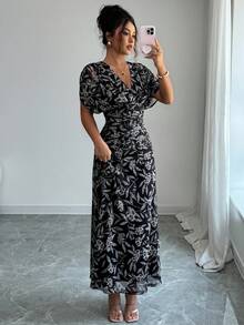 Elenzga 女士优雅法式度假宽松 V 领落肩褶皱 A 字连衣裙，适合海滩、下午茶、派对 - 黑色 - 查看 3