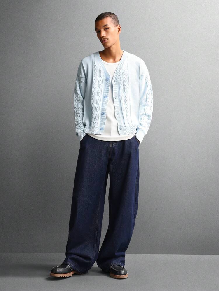 Kardigan z dzianiny kablowej o regularnym kroju z guzikami