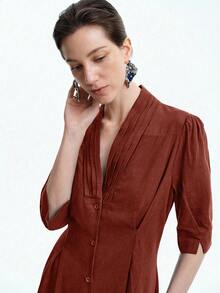 Aalyst Robe élégante de mode pour femmes, décontractée et confortable, charmeuse, rétro et minimaliste. Design à taille haute, col plissé et manches évasées court - Tabac - Voir 5