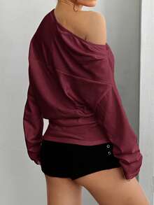 SHEIN EZwear Áo nỉ hở vai tay dài cổ lệch dành cho nữ, màu đỏ tía, thời trang thường ngày cho mùa tựu trường Thu/Đông - Màu Đỏ Sâu - Xem 2