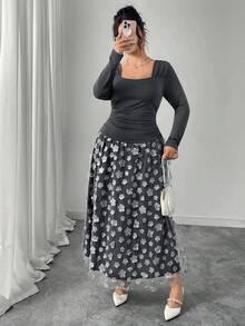 Modelyn Plus Size Women Elegant Knitted Pleated Mesh Patchwork Embroidered Dress - Grey - View 6