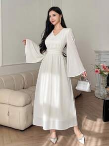 DAZY Váy dài vừa phải, tay loe, cổ chữ V màu trơn, nhún eo thanh lịch dành cho nữ - trắng - Xem 6