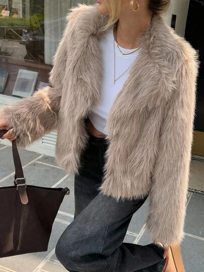 Livesso Damjacka med fuskpälskrage, kort jacka för hösten, damrockar