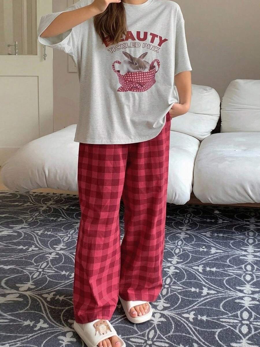 Dazy Plus 兔子印花圆领T恤和格子睡裤睡衣套装 - 白色 - 查看 1