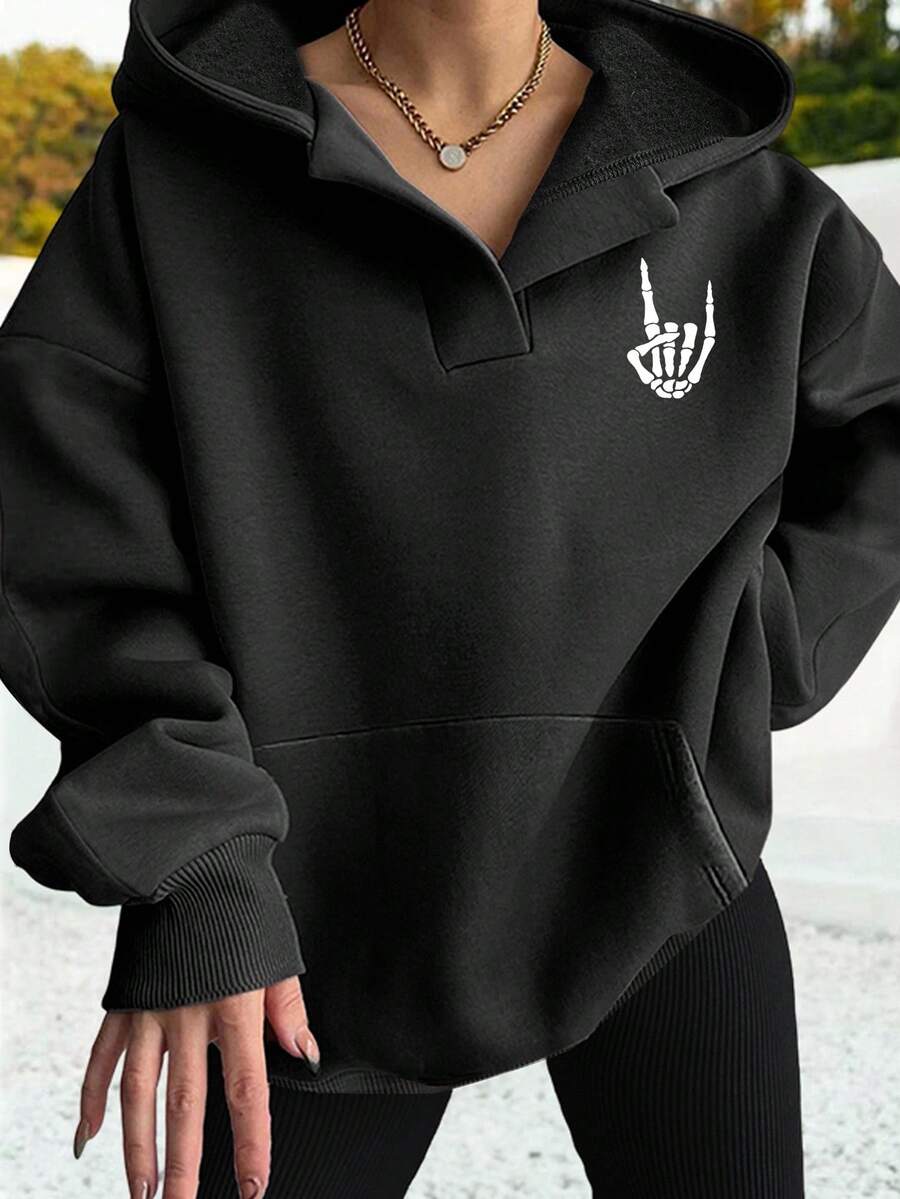 SHEIN EZwear 加大码女式万圣节骷髅指纹印花休闲长袖宽松套头卫衣，带口袋，适合秋冬季节，黑色卫衣，女式黑色卫衣，Y2K风格 - 彩色 - 查看 1