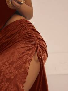 SHEIN Aralina-F Váy maxi nữ dáng suông, cạp cao, xếp ly, có dây rút bên hông và xẻ tà, thích hợp cho kỳ nghỉ. - Màu Đỏ Sâu - Xem 4