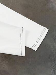 Manfinity EMRG 男士休闲撞色拼接卡通印花T恤，秋季/冬季男士服装，送给男友的完美礼物，街头潮流单品，万圣节适用，长袖上衣 - 彩色 - 查看 3