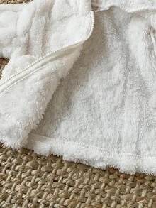 SHEIN 1 件幼儿男童舒适休闲毛绒拉链连帽衫，带刺绣耳朵装饰和口袋，适合秋冬日常穿着 - 米色 - 查看 3