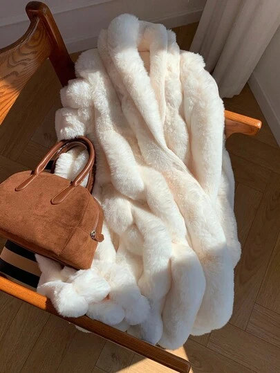 Comfortcana 女式纯色长袖前开仿皮草冬季时尚夹克