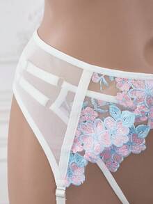 SHEIN 7 件/套女士性感内衣：刺绣网眼上衣 + 丁字裤 + 腰带 + 2 个腿环 + 2 个乳贴 - 彩色 - 查看 5