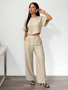 SHEIN PETITE Bộ 2 món/Bộ đồ nữ màu trơn xếp ly áo sơ mi và quần âu thường ngày, trang phục công sở thường ngày cho nữ, trang phục công sở cho nữ, trang phục giáo viên cho nữ, bộ đồ mặc nhà 2 món cho nữ, bộ đồ hai mảnh thường ngày - Màu be - Xem 11