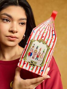 HARRY POTTER X SHEIN 1个糖果盒造型印花大容量PU皮革化妆包，多功能收纳袋，小物件整理包，旅行收纳包，数码配件包，适合日常携带、旅行、工作、化妆或学习，女性和学生适用，礼品之选 - 紅色 - 查看 2