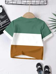 3 Stücke/Set Baby Jungen Lässig Kurzarm Stylisch Cool Klassisch Farbblock Patchwork Grafik Muster Rundhals T-Shirts, Campus Stil geeignet für den Sommer