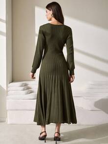 CLARA VERO Casual Deep V Neck Pleated Cut Out Sides Maxi Knitted Dress For Fall Winter Women Outfits - Army Green - View 2