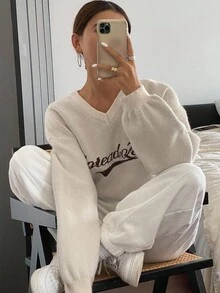 DAZY 女士宽松V领字母提花长袖毛衣，秋季女装 - 杏色 - 查看 7