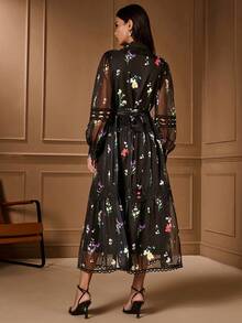 Lilora Elegantes und schickes, urbanes, lässiges Kleid mit transparentem Kragen, Spitze, Patchwork, Knopfleiste, Blumenmuster und Laternenärmeln für Damen, Herbst/Winter, Cut-Out - Schwarz - Übersicht 7