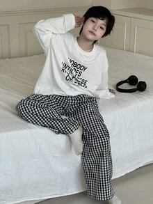 DAZY 青少年男孩标语印花长袖上衣和格子裤睡衣套装 - 黑與白 - 查看 3