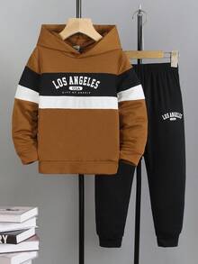SHEIN Conjunto de 2 peças de moletom com capuz e calça de moletom estilo europeu e americano para meninos, casual, diário, com estampa de letras, bolso lateral solto, cor contrastante, adequado para atividades ao ar livre, uso diário, escola - Multicolorido - Ver 3