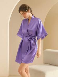 SHEIN 1 件女士纯色优雅系带短款缎面丝绸睡袍柔软睡衣新娘伴娘返校节秋冬睡衣家居服浴袍节日礼物情人节 - 紫色 - 查看 4