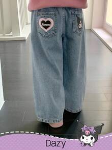 DAZY HELLO KITTY AND FRIENDS | SHEIN 少女字母卡通图案贴袋休闲牛仔裤 - 淺色水洗藍 - 查看 6