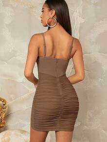 L'Amorae 净色紧身胸衣褶饰裹身吊带连衣裙