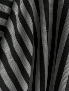 Elamini Grey Black & White Ribbed Texture Off Shoulder Ruched Long Sleeve T-Shirt,Grunge Button Decor Front Split Fitted Top,Autumn Night Out Minimalist Tee - Black - View 8